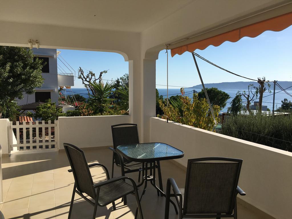Vasilikos Apartments Paralia Agias Foteinis Exterior photo